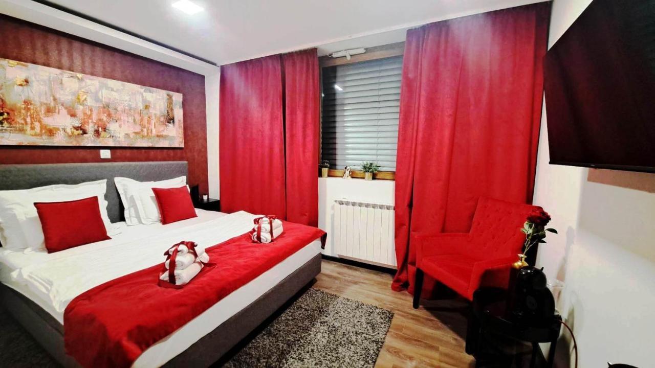 Arcobaleno Apartments & Rooms Βαράζντιν Εξωτερικό φωτογραφία