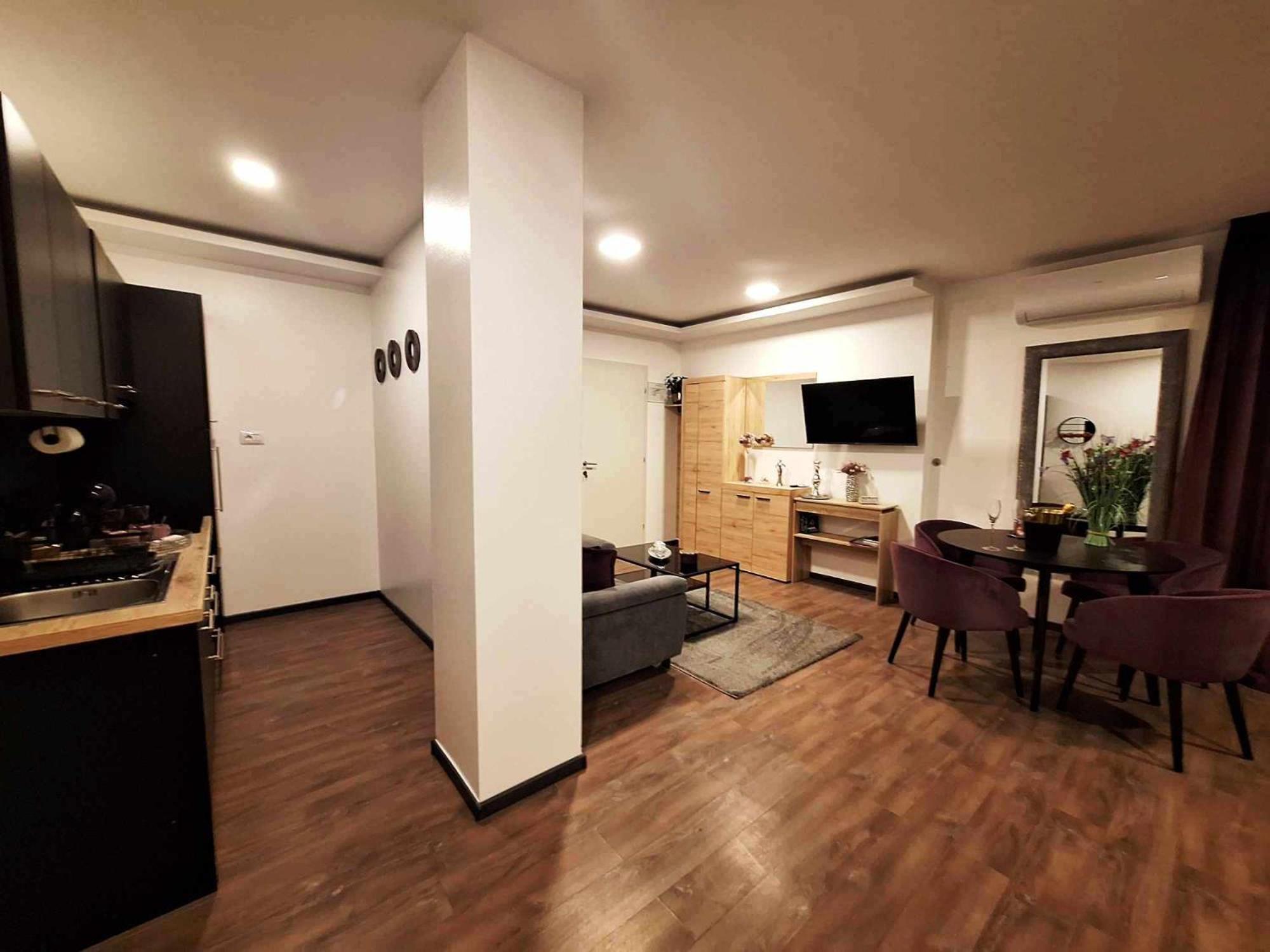 Arcobaleno Apartments & Rooms Βαράζντιν Εξωτερικό φωτογραφία